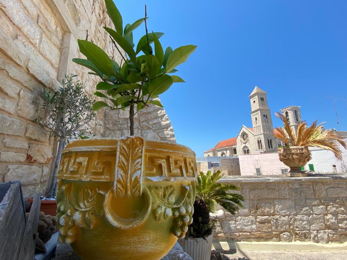 Palazzo Morola XIV Century Appartement Giovinazzo Buitenkant foto
