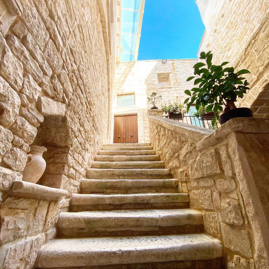 Palazzo Morola XIV Century Appartement Giovinazzo Buitenkant foto