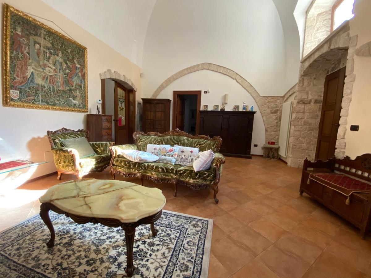 Palazzo Morola XIV Century Appartement Giovinazzo Buitenkant foto