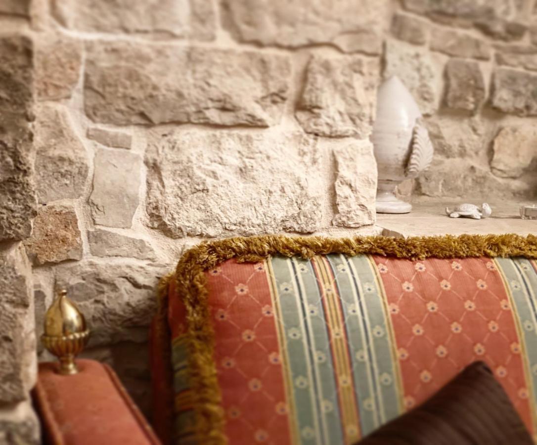 Palazzo Morola XIV Century Appartement Giovinazzo Buitenkant foto