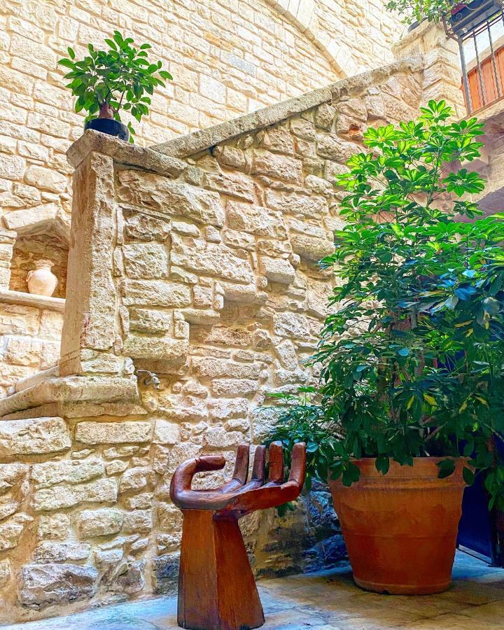 Palazzo Morola XIV Century Appartement Giovinazzo Buitenkant foto