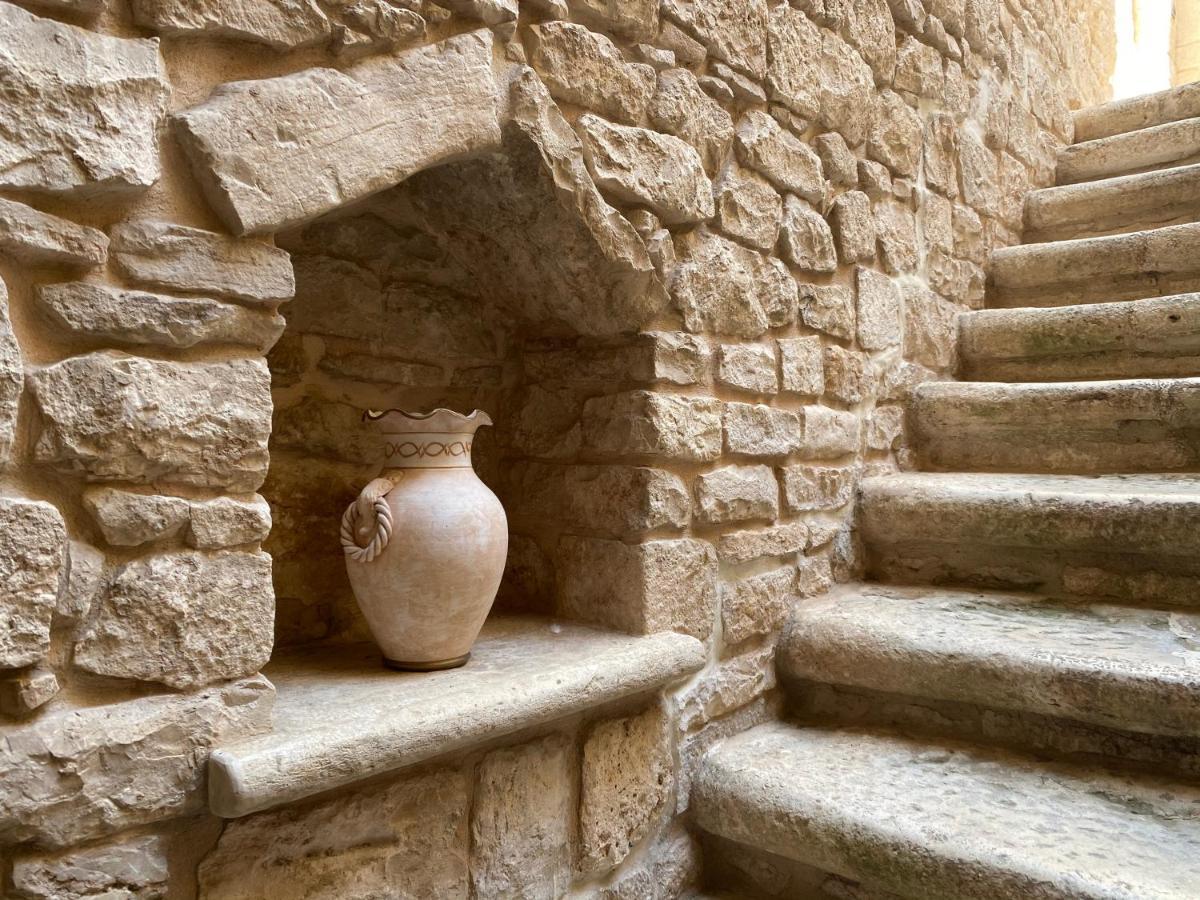 Palazzo Morola XIV Century Appartement Giovinazzo Buitenkant foto