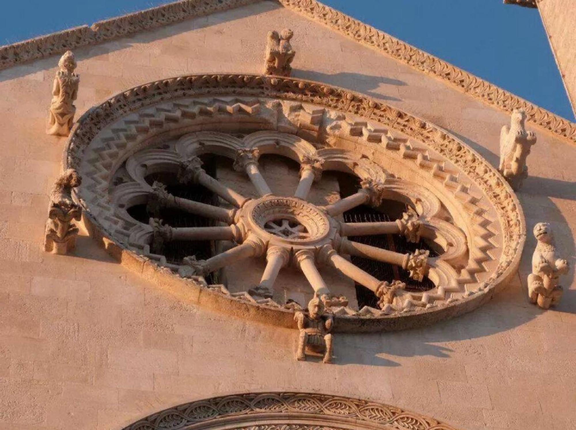 Palazzo Morola XIV Century Appartement Giovinazzo Buitenkant foto