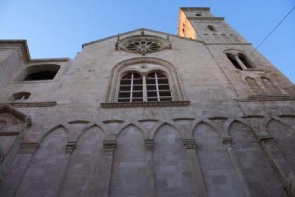 Palazzo Morola XIV Century Appartement Giovinazzo Buitenkant foto