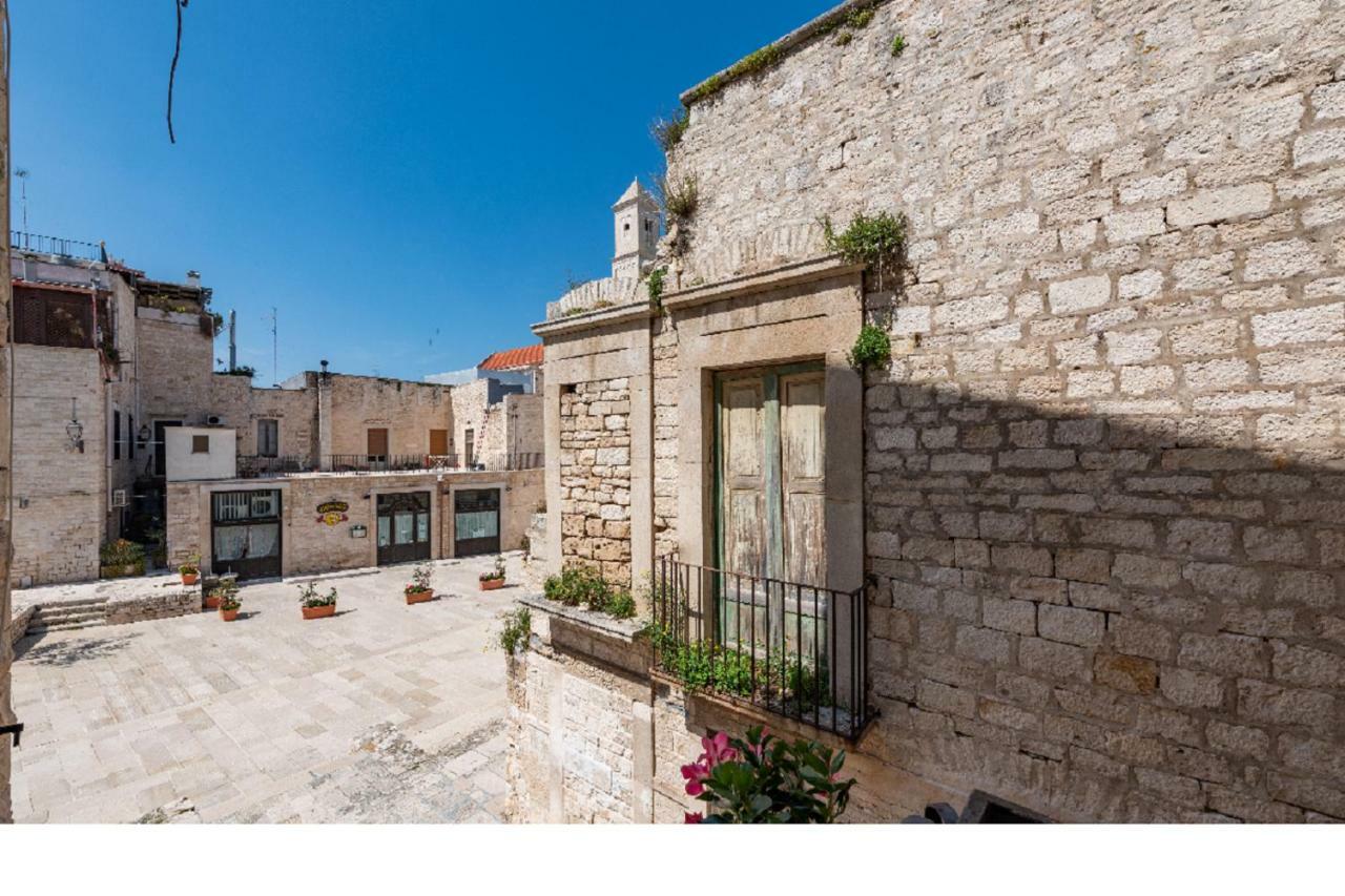 Palazzo Morola XIV Century Appartement Giovinazzo Buitenkant foto