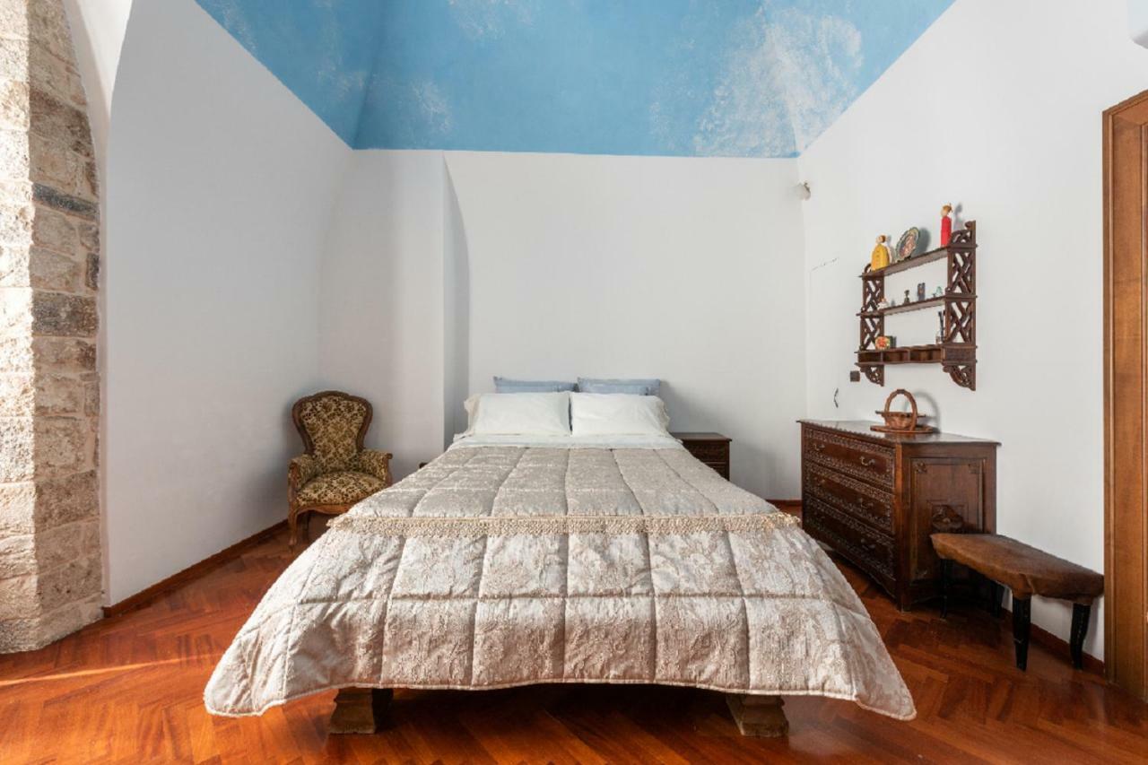 Palazzo Morola XIV Century Appartement Giovinazzo Buitenkant foto